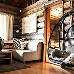 Villa Saarua By The Slopes In, Family & Bike Park, Hike Trails, National Park, Wifi - Lapland *