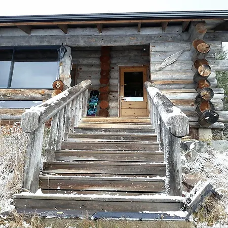 Villa Saarua: Ski-in With Family-friendly Amenities *